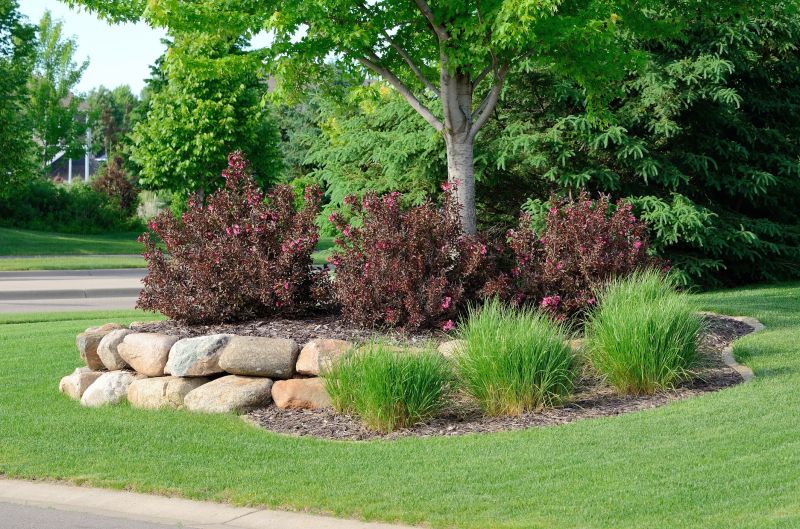 Stone Wall Hardscaping